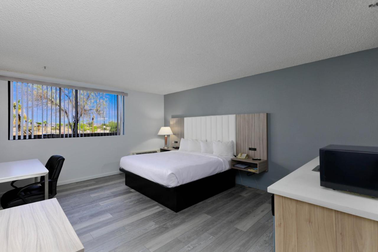 Studio 6 Suites Lake Havasu City Az Extérieur photo